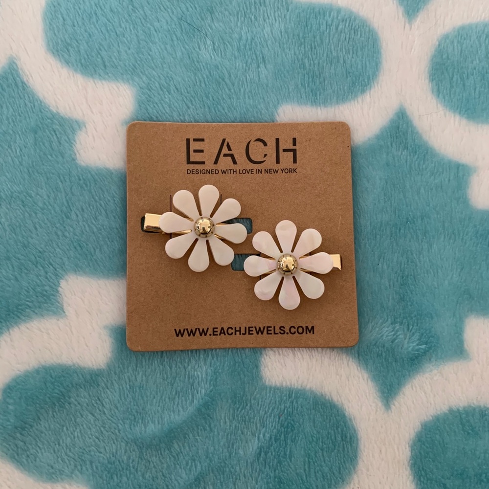 EACH Jewel Hair Flower Hair Clips